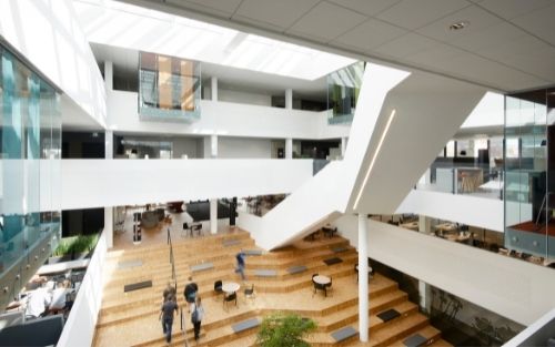 Innenansicht des Campusgebäudes der BAAA Aarhus